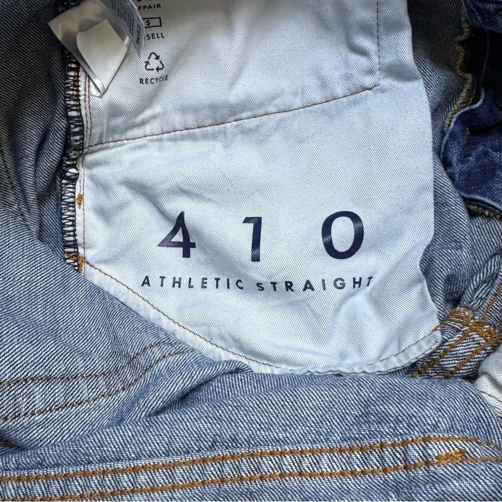 Lucky Brand~ Men’s 410‎ Athletic Straight Denim Jeans 5 Pocket Design Size 32x32